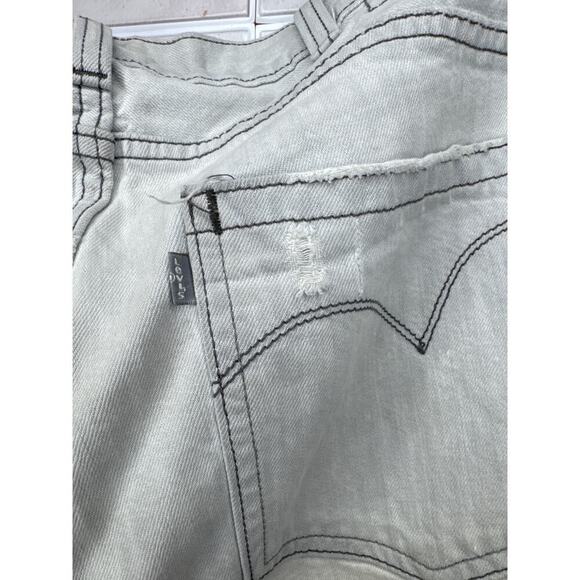 Vintage 1990s Levi’s SilverTab Jeans 38x32 Super Light Wash Relaxed Fit - Picture 6 of 11